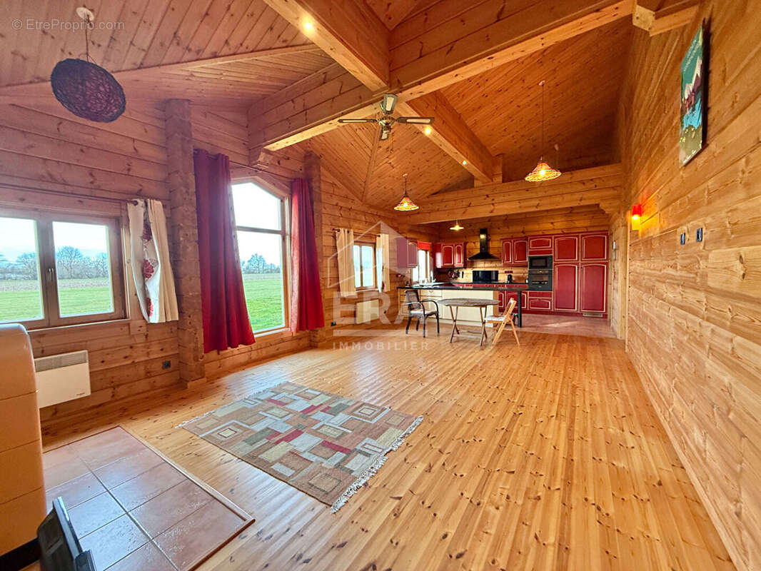 Maison à RABASTENS-DE-BIGORRE