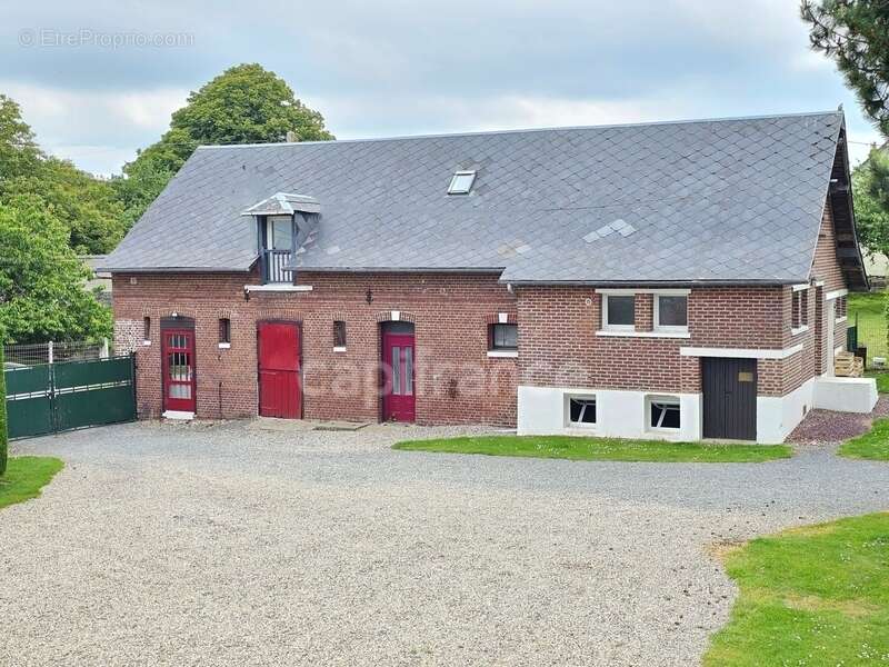 Maison à LE MESNIL-REAUME