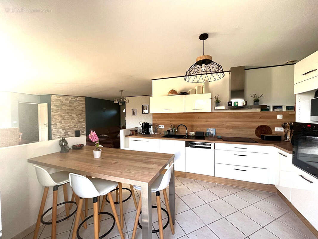 Maison plain pied la chapelle basse mer  4 chambres et 1 bureau - photo 2
