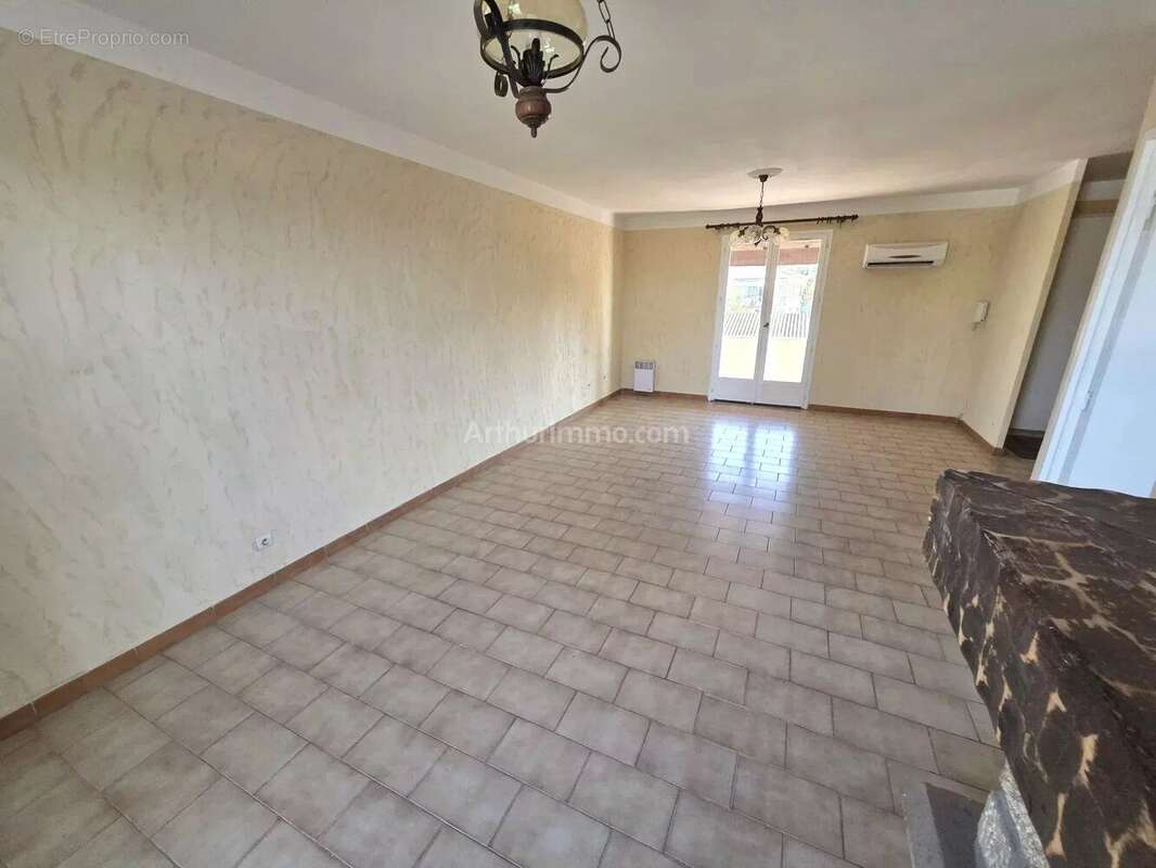 Vente Maison Le muy(83490) 473 000ï¿œ - photo 5
