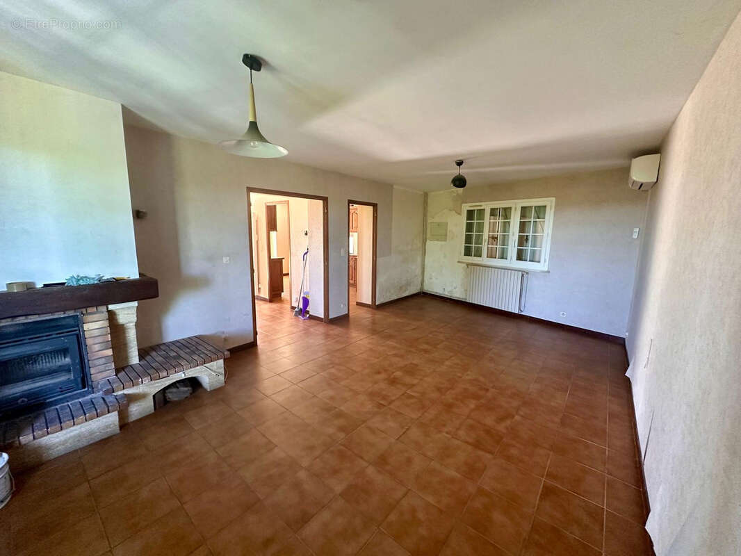 Caujac (31190) - maison de 110m2 a rafraichir - photo 3