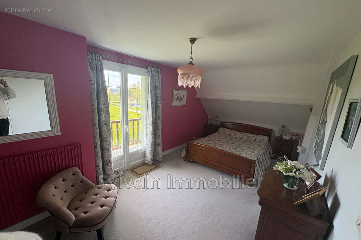Maison 116 m² à Forges-Les-Eaux  - photo 8