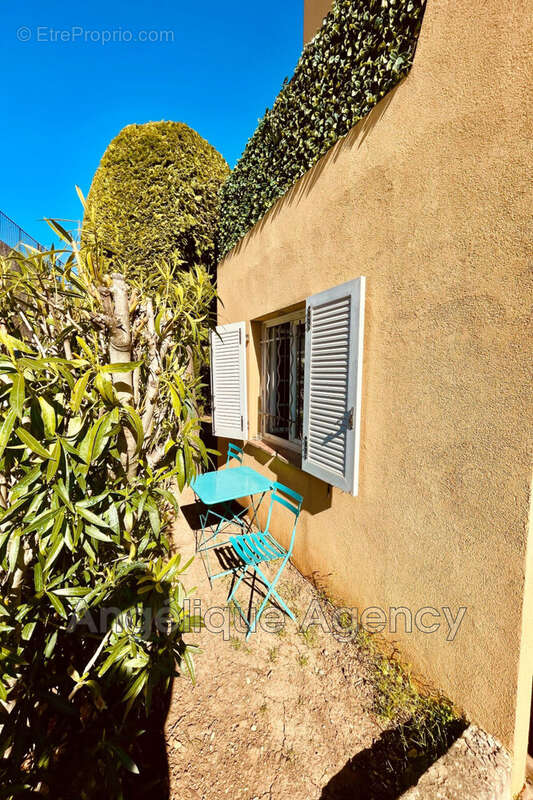 Appartement à VENCE