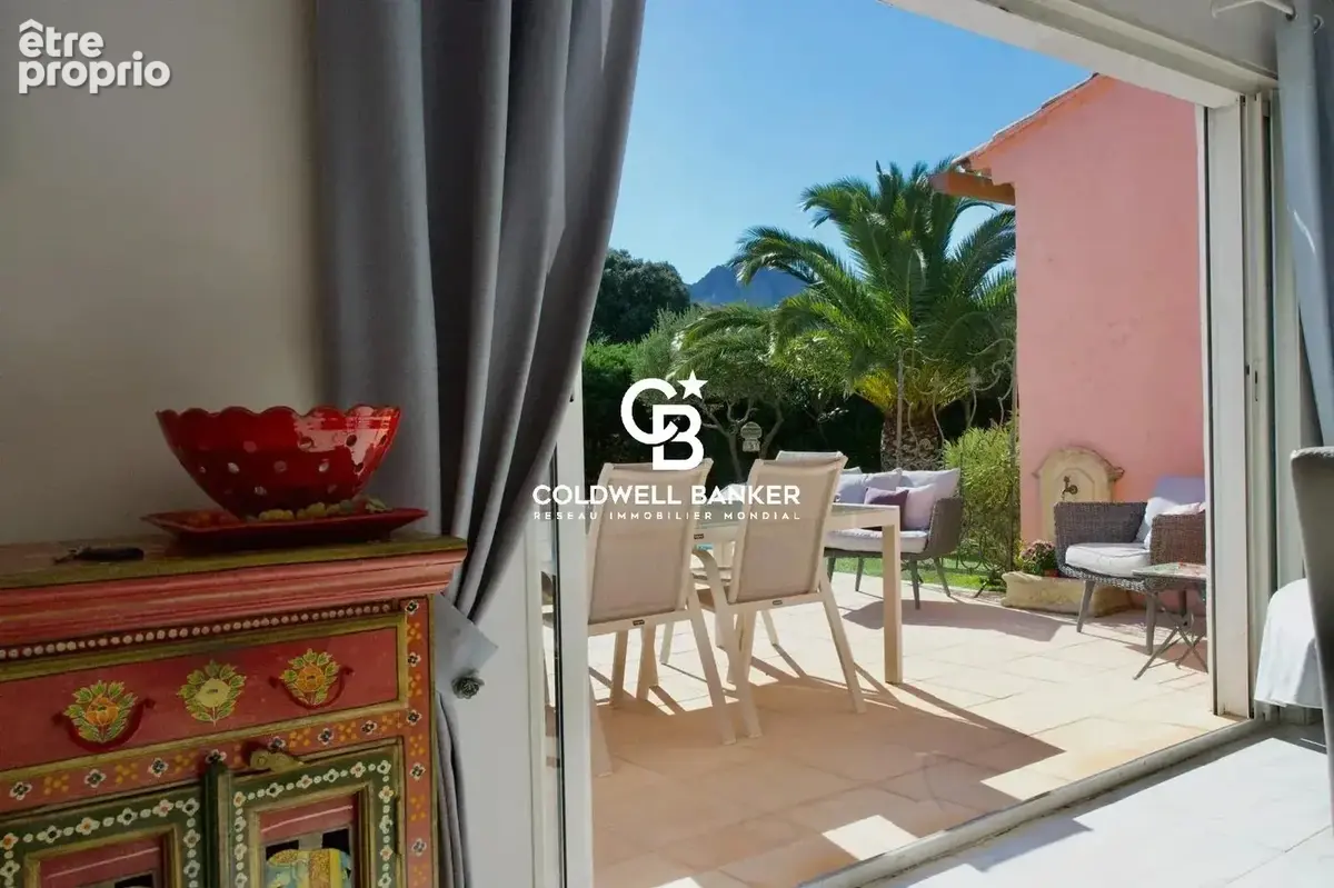 Roquebrune-sur-argens  villa de plain-pied avec piscine à débordement - photo 10