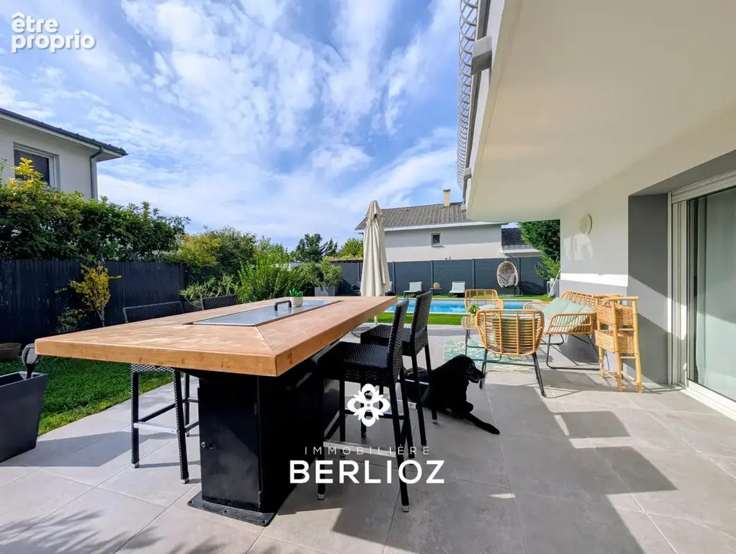Meylan   limite montbonnot-saint-martin   maison mitoyenne 4 chambres   149 m2 au sol   jardin 300 m2   piscin - photo 9