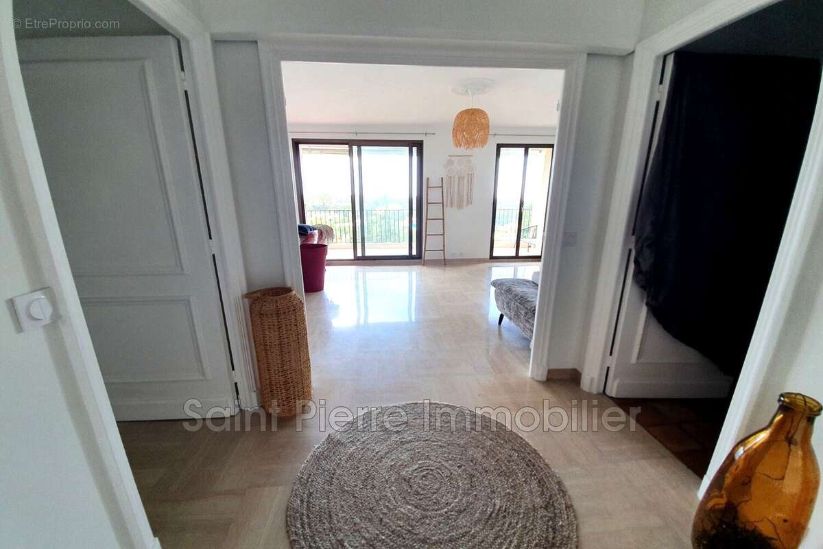 Appartement 63 m² à Villeneuve-Loubet  - photo 5