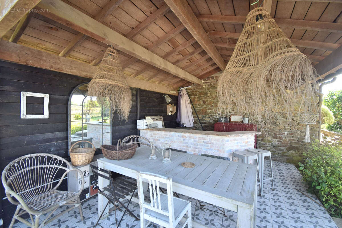Maison à ROCHESERVIERE