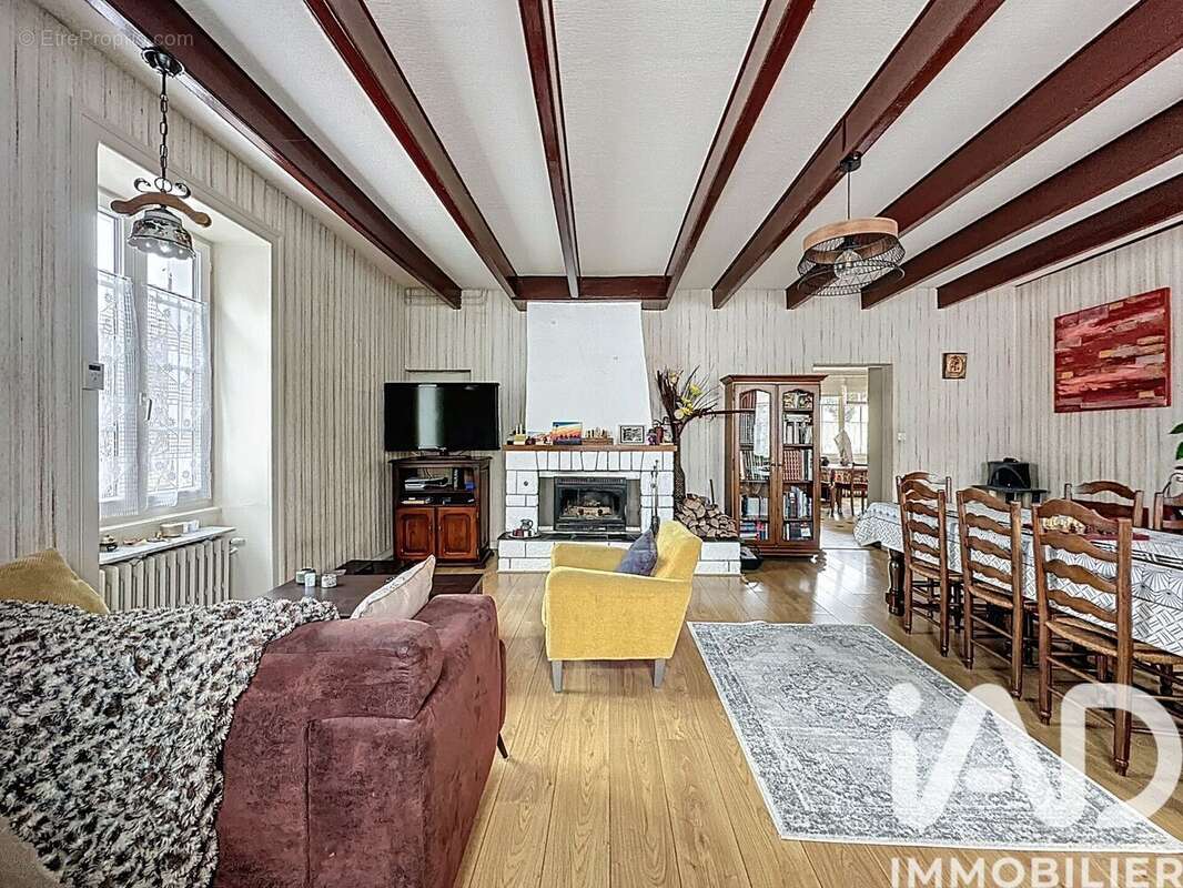 Photo 2 - Maison à SAINT-JEAN-DE-LIVERSAY