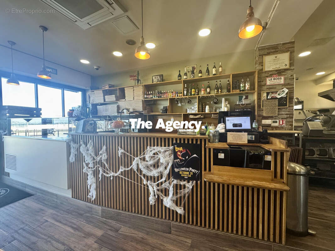 Autre à MARSEILLE-8E