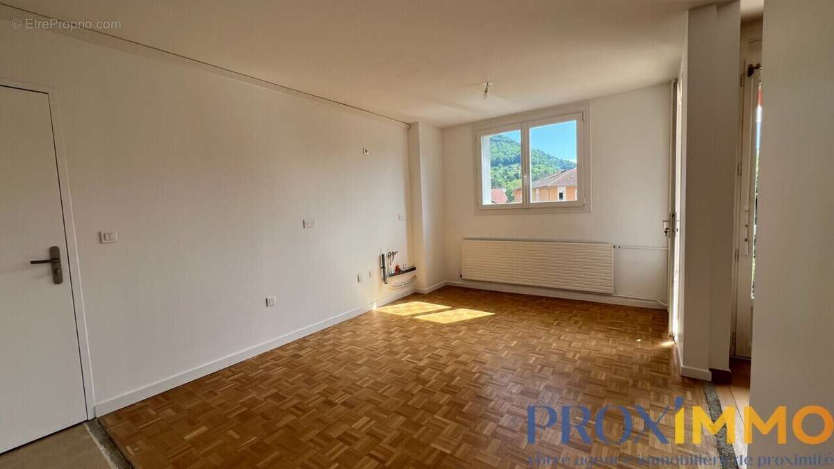 Appartement à VOIRON