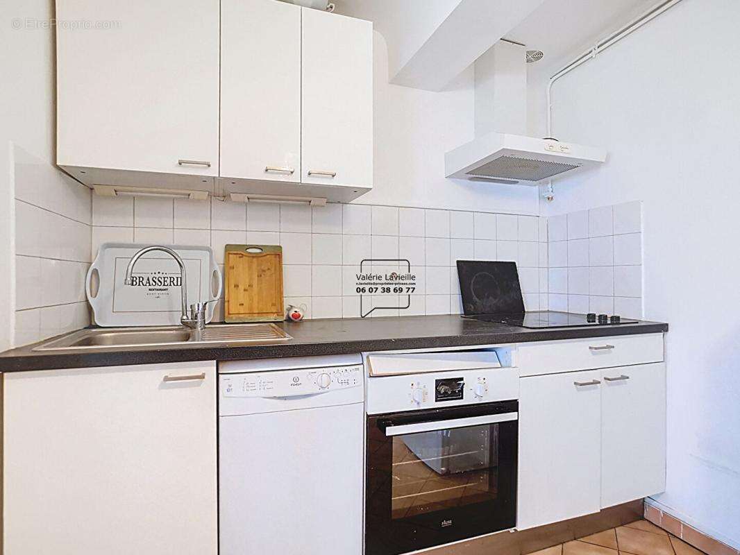 Appartement à MARSEILLE-1E