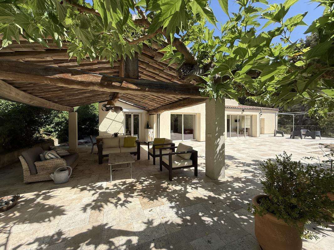 Maison à AUBAGNE