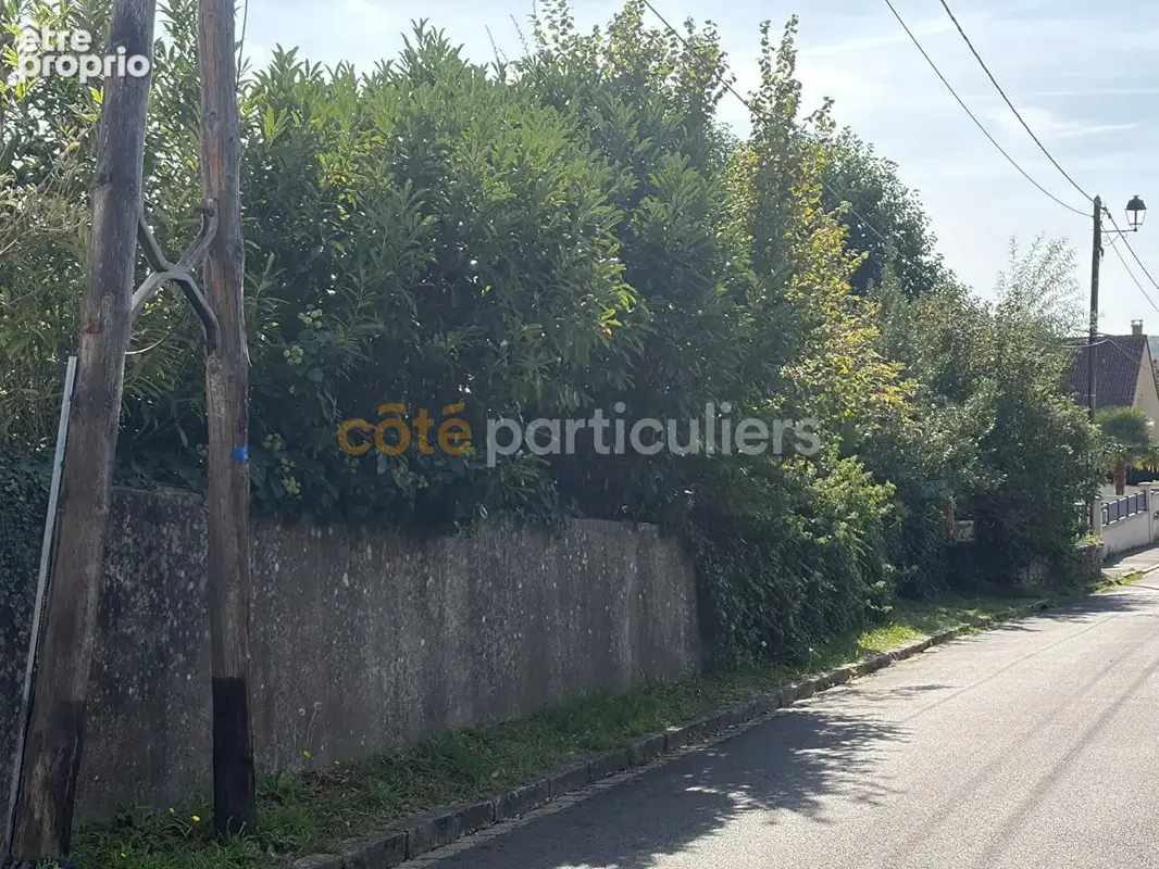 Terrain à MARCOUSSIS