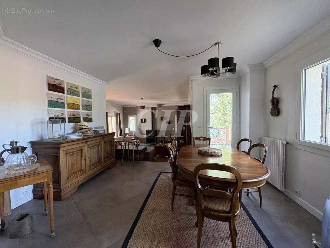 Maison à AIX-EN-PROVENCE