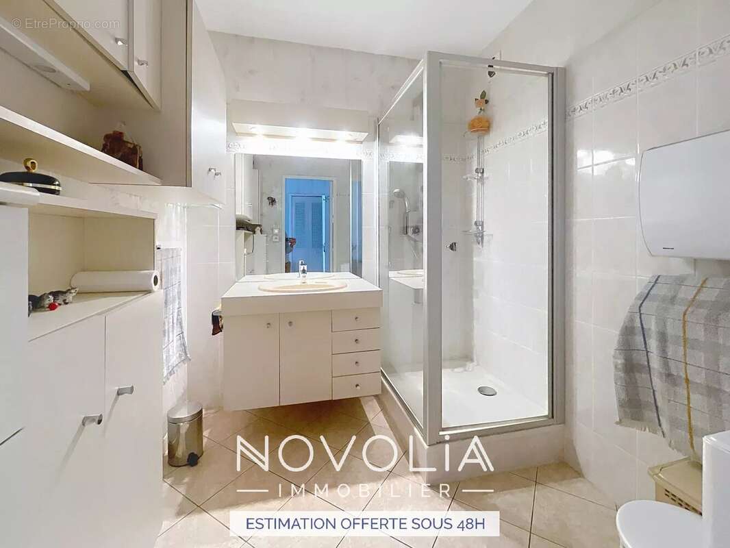 Appartement à LYON-8E