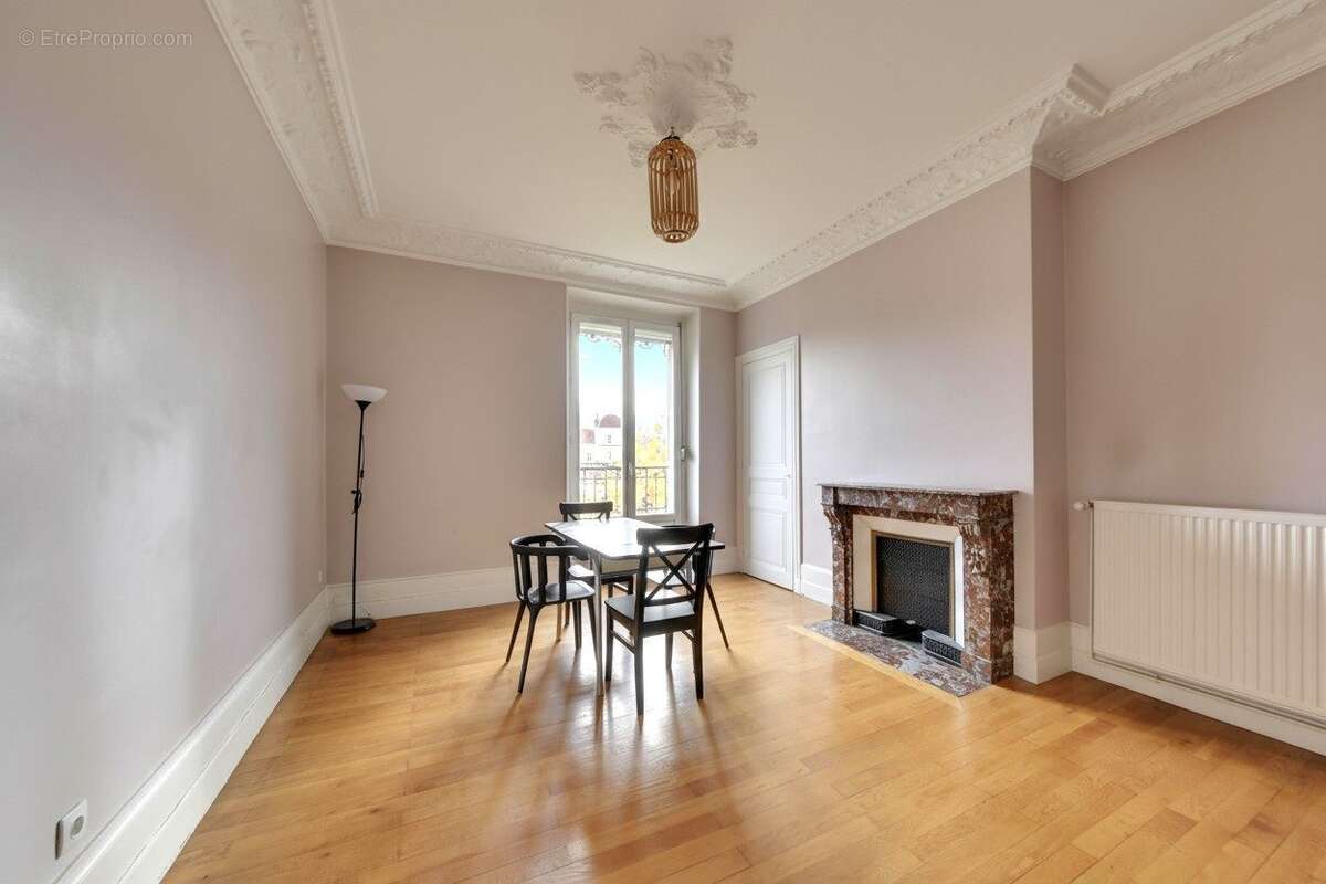 Appartement à GRENOBLE