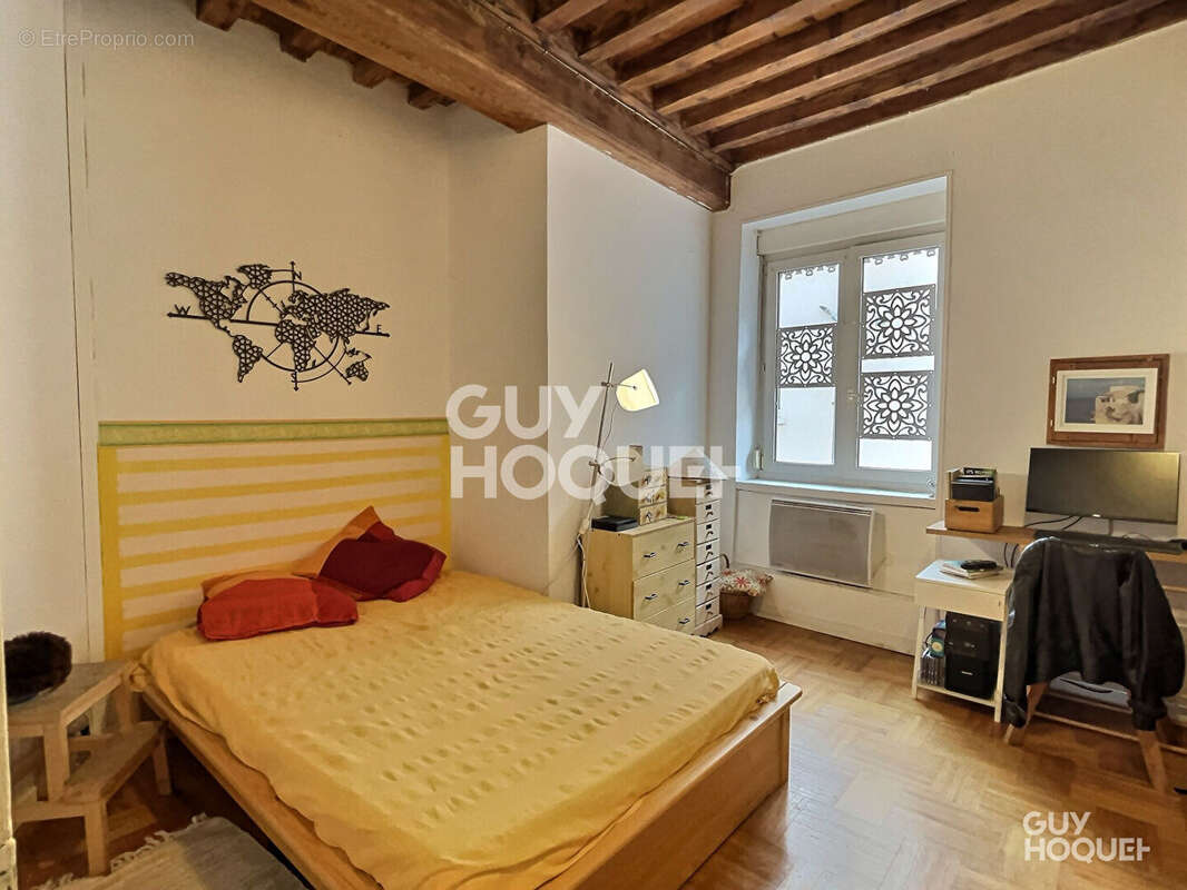 Appartement à SAINTE-FOY-LES-LYON