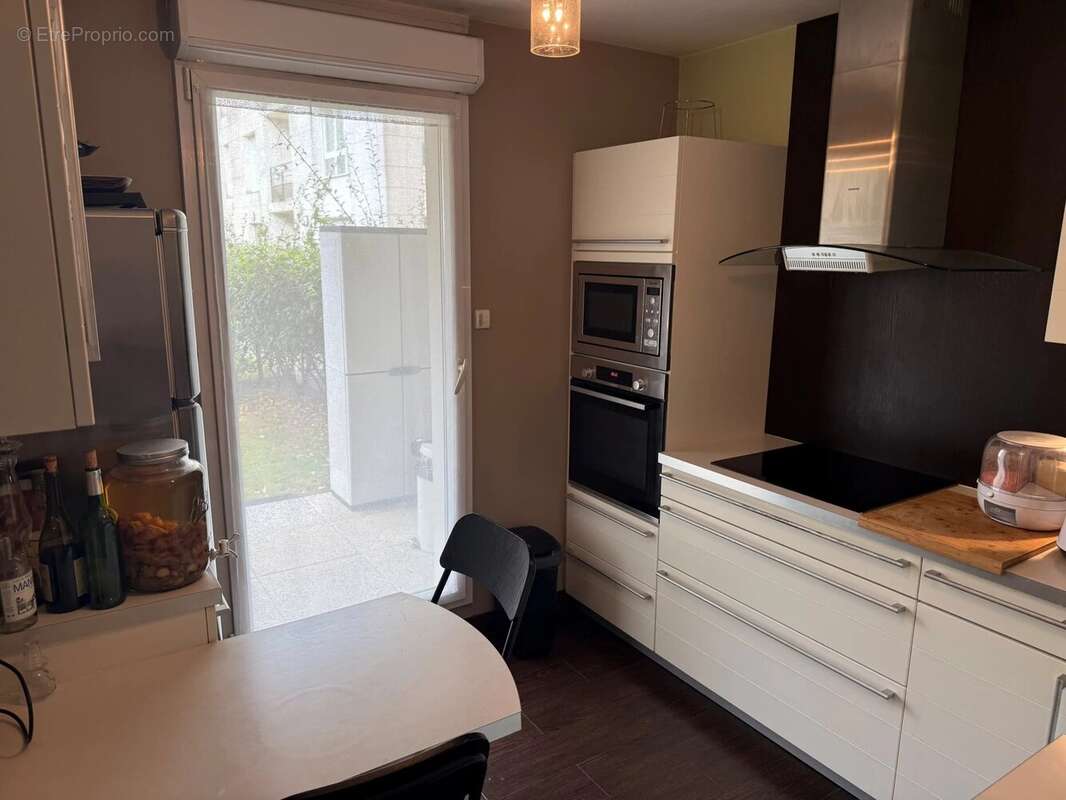 Appartement à MONTIGNY-LE-BRETONNEUX