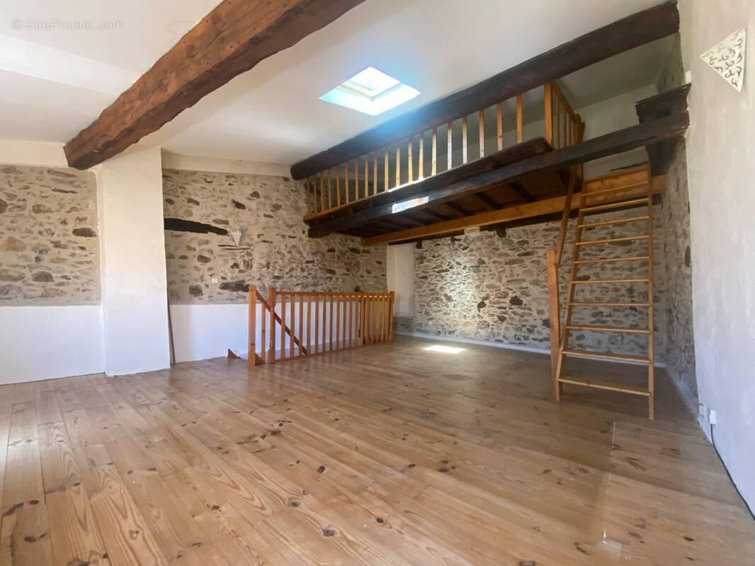 Dpt Pyrénées Orientales (66), à vendre RIA SIRACH Maison 5 pièces 122 m² 2 logements séparés - photo 1