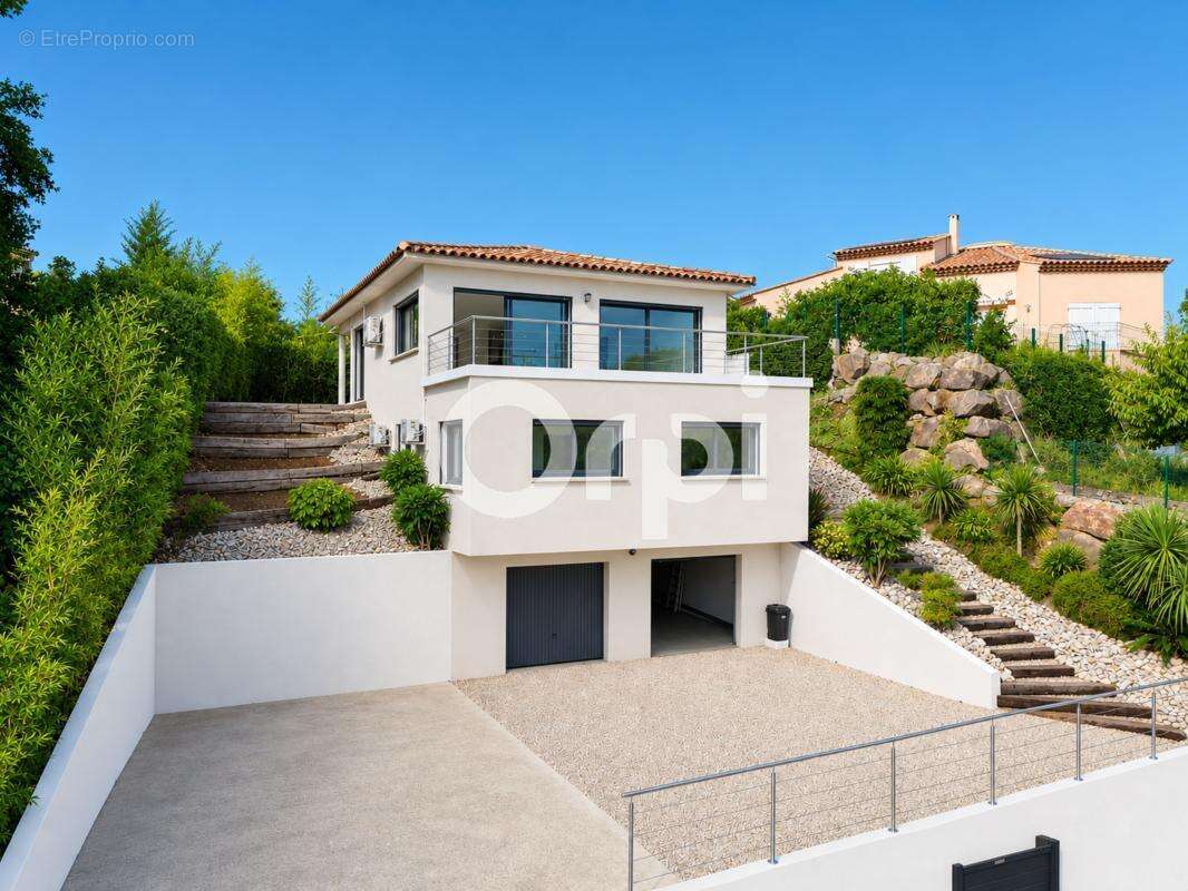 Maison individuelle - les adrets - vue mer - renovee - photo 2
