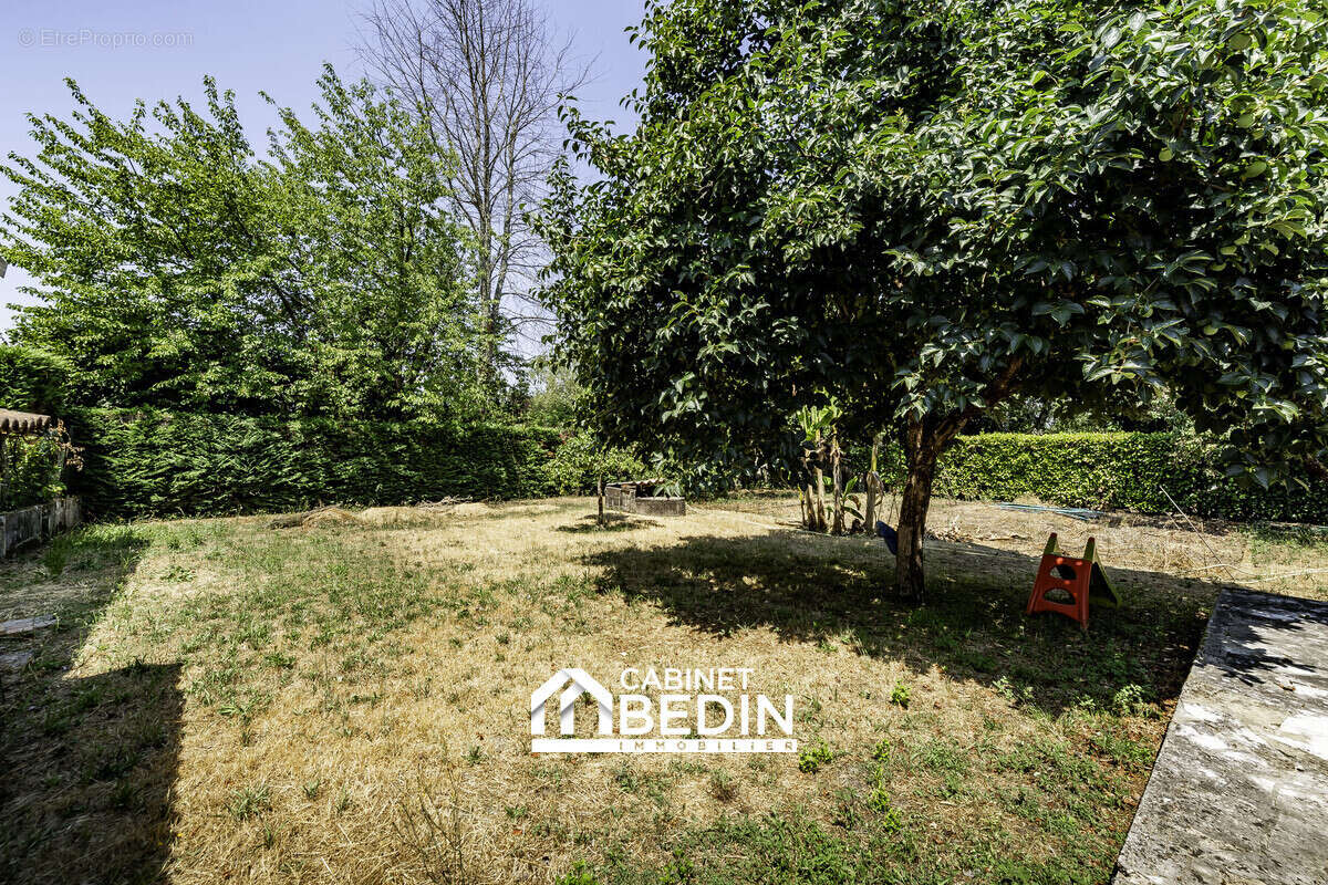 Maison 100 m² à Blanquefort  - photo 6