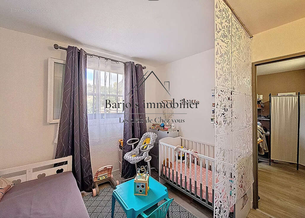 Appartement à BARJOLS