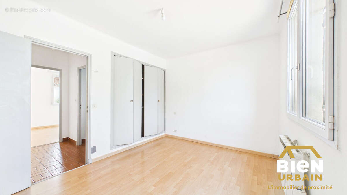 Maison 90 m² à Garons  - photo 6