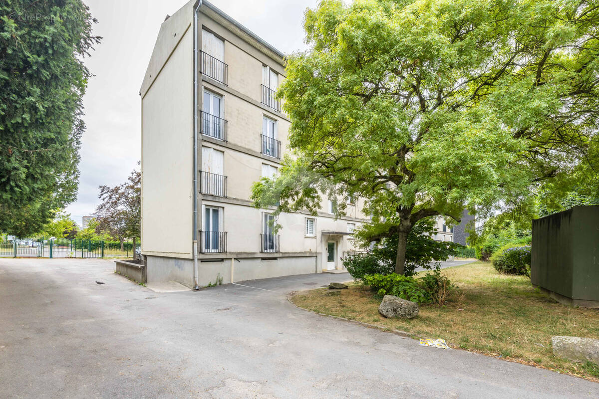 Appartement à MELUN
