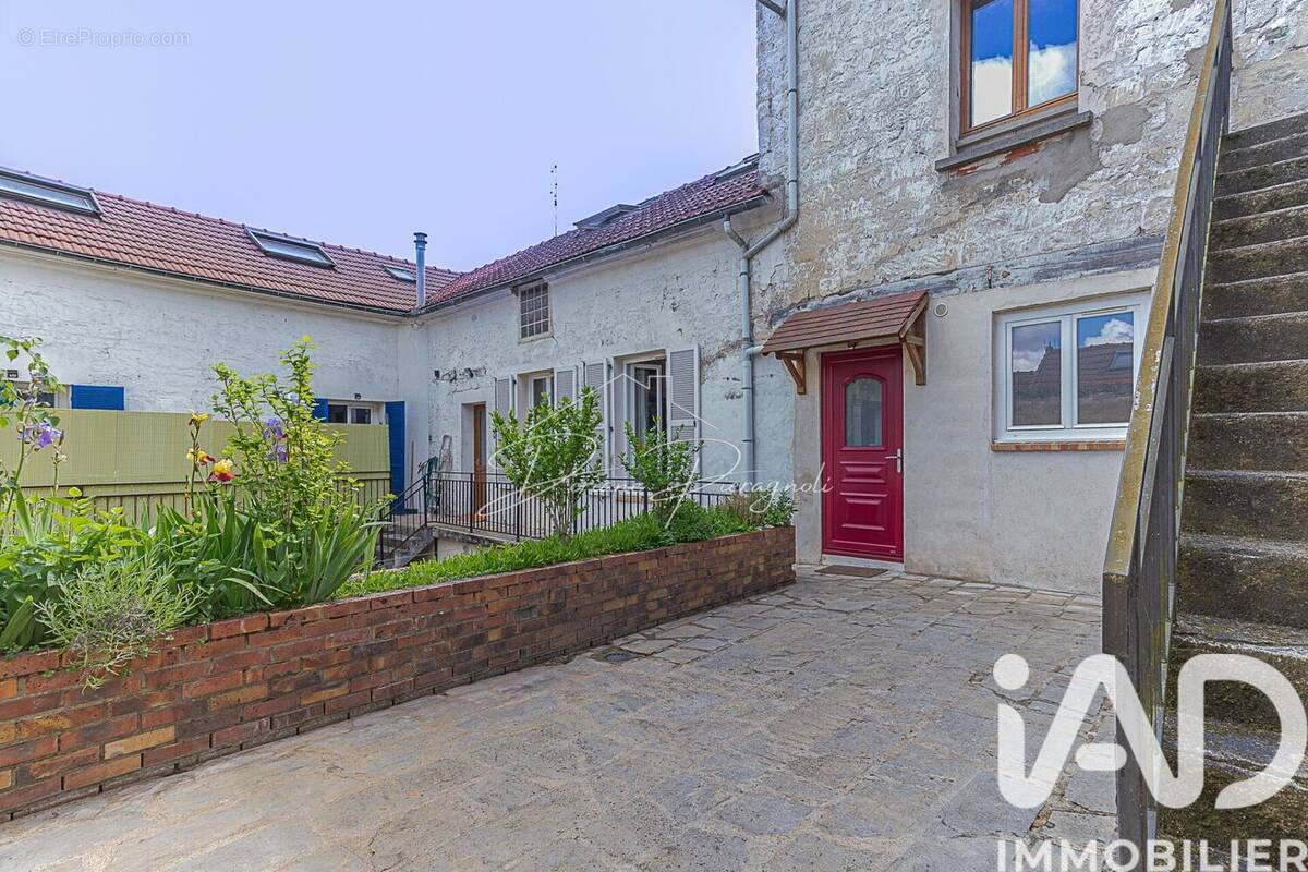 Photo 1 - Maison à MERY-SUR-OISE
