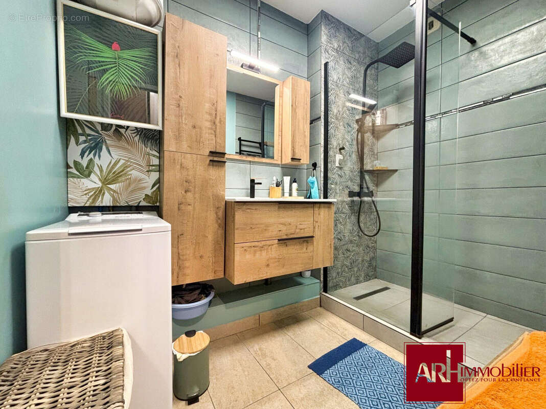 Appartement 43 m² à Saint-Denis  - photo 6