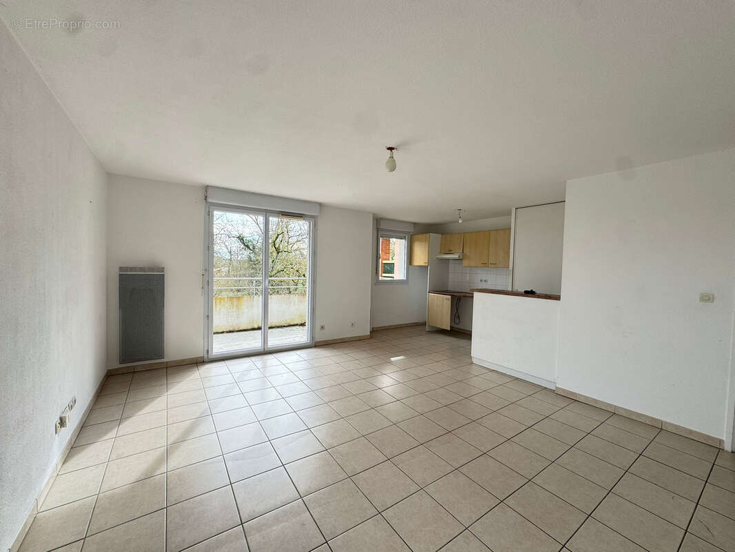 Appartement à CASTELGINEST