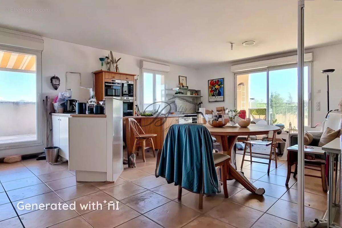 Appartement à PERTUIS