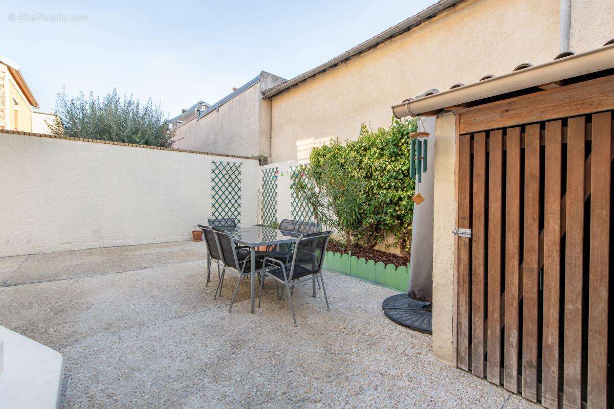 Maison à GENNEVILLIERS