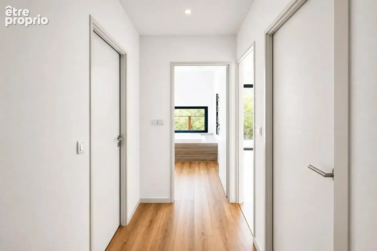 Magnifique Maison Contemporaine en Bois - 106,17  m² - photo 12