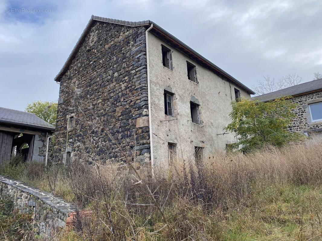 Appartement à YSSINGEAUX