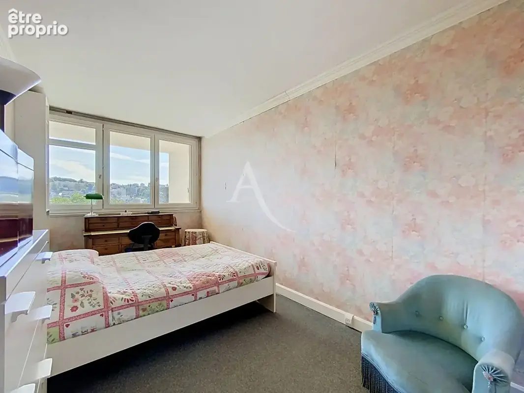 Appartement 4 pièces de 74.63 m² - Le Pecq - photo 5