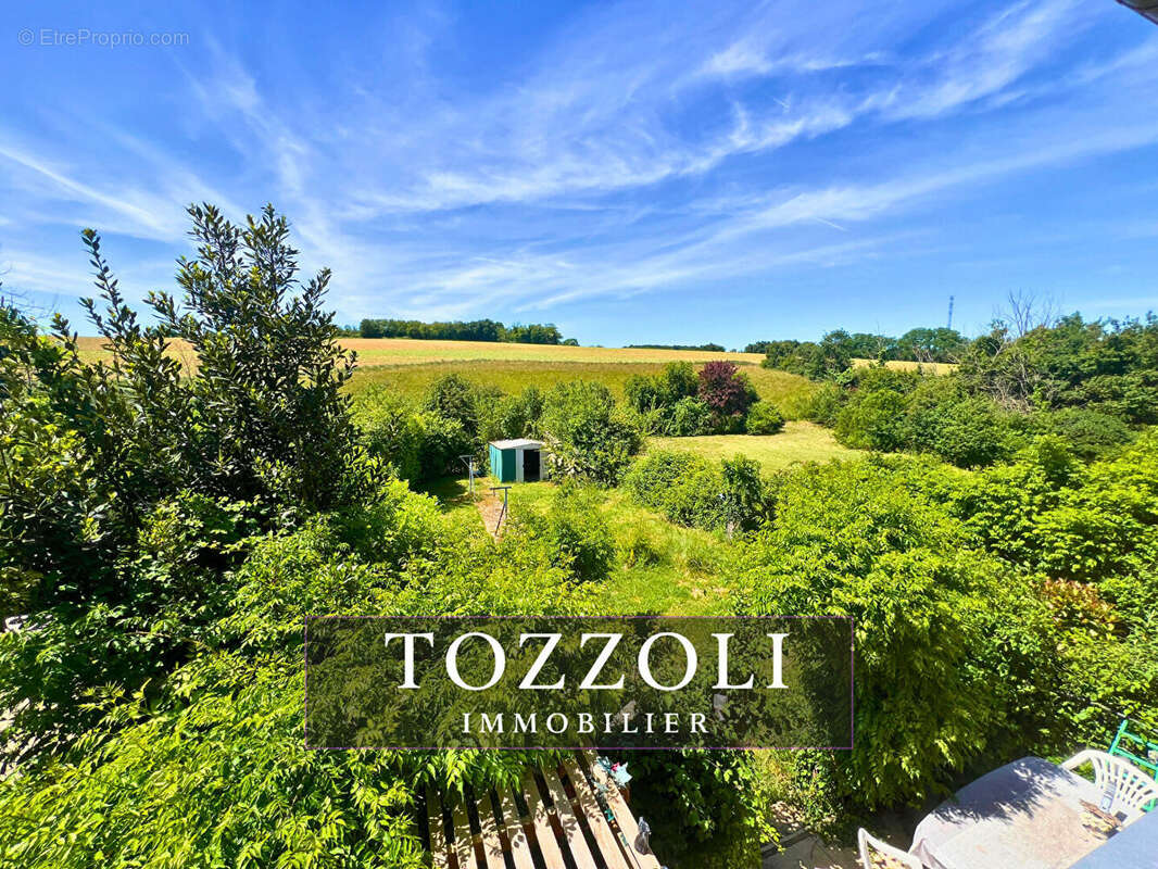 Maison à SAINT-QUENTIN-FALLAVIER