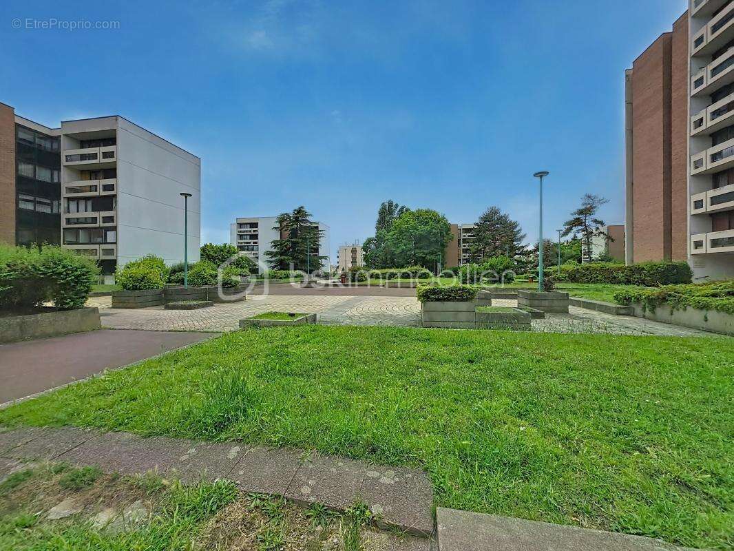 Appartement à NEUILLY-SUR-MARNE