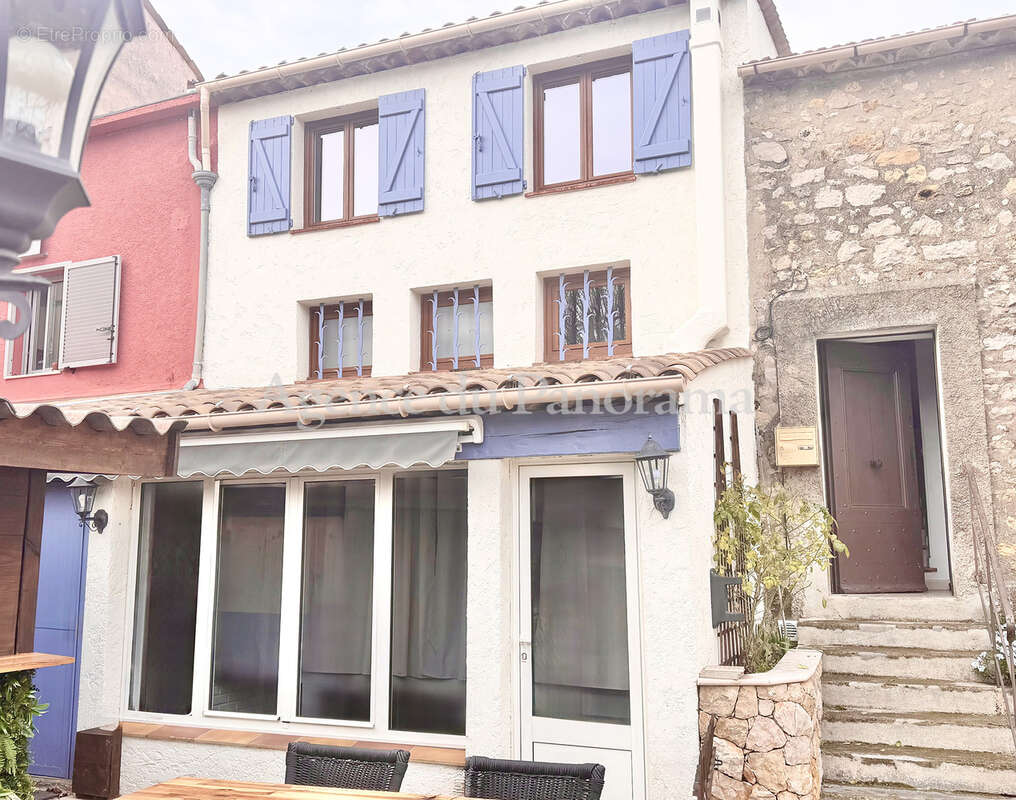 Maison à CABRIS