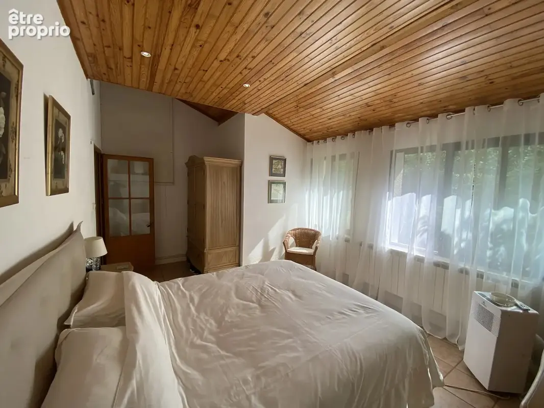 Charmante maison de plain-pied avec piscine et grange dans la vallée ensoleillée de Courbiac - photo 11