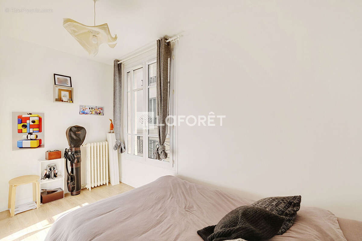 Appartement à PARIS-18E
