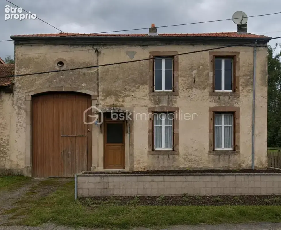 Maison à GELUCOURT