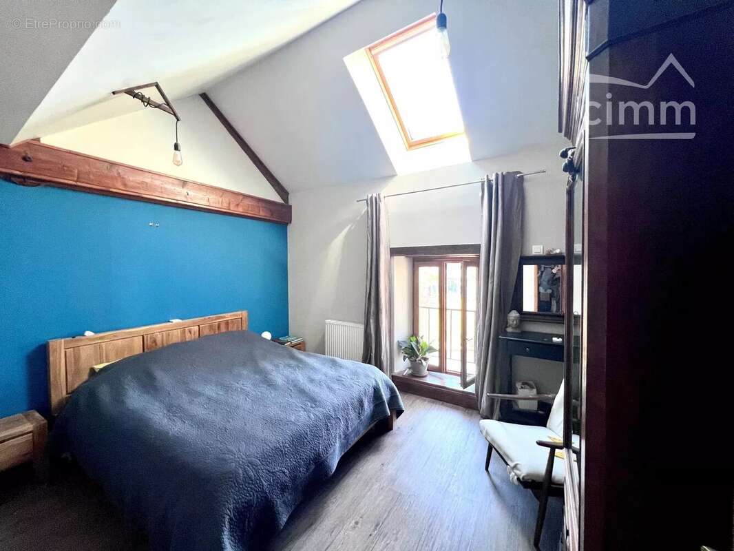 Maison à CIRES-LES-MELLO