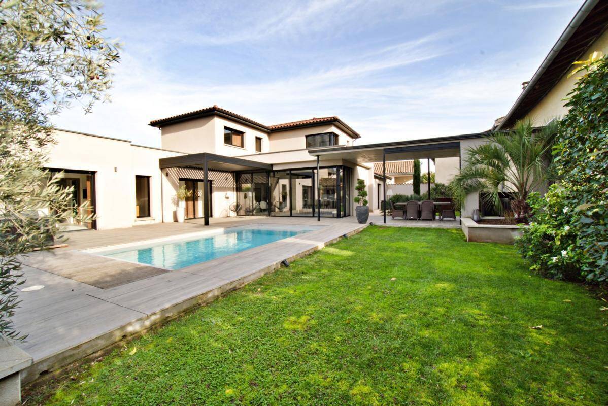 Maison à VILLEFRANCHE-SUR-SAONE