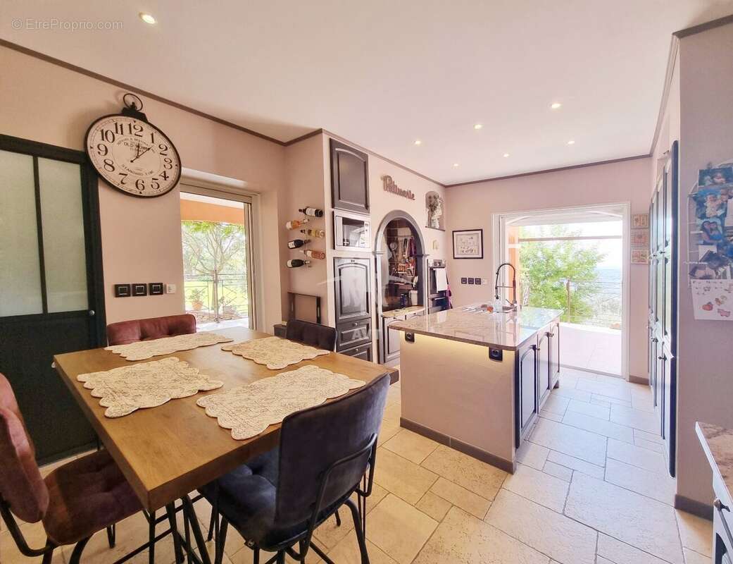 Maison à DRAGUIGNAN