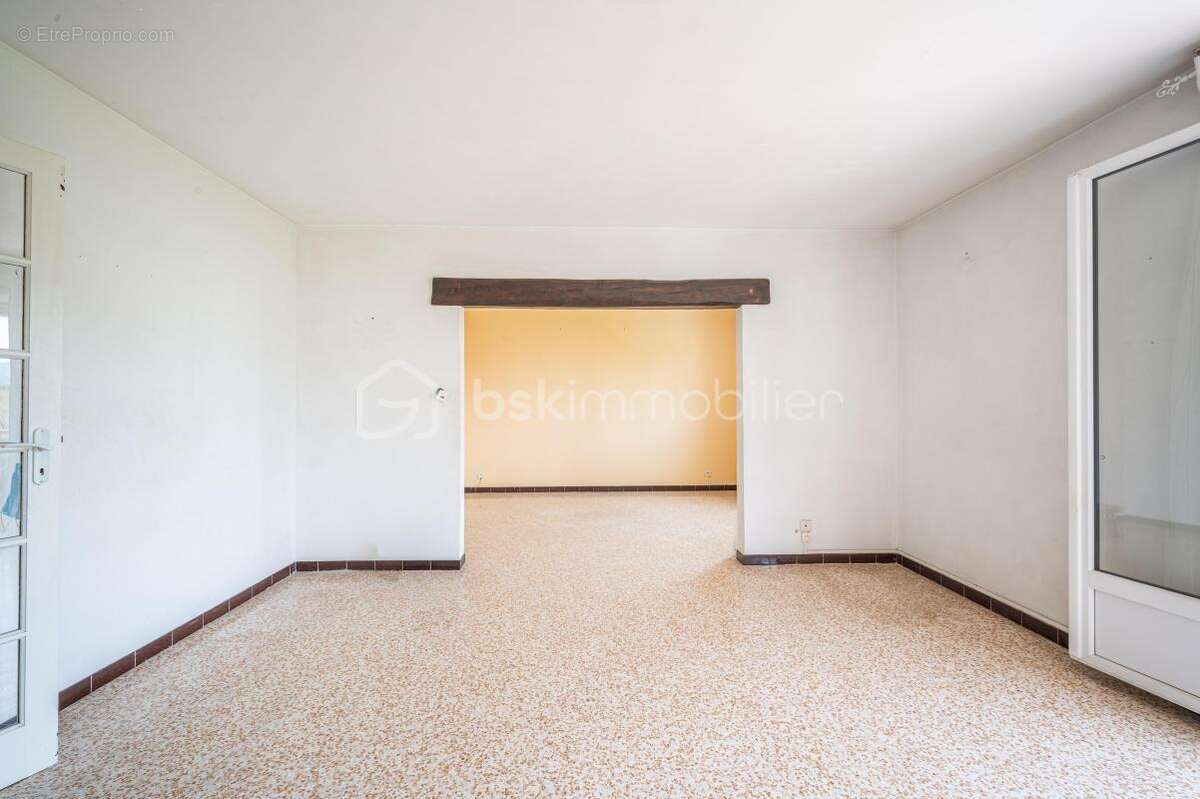 Appartement à HYERES