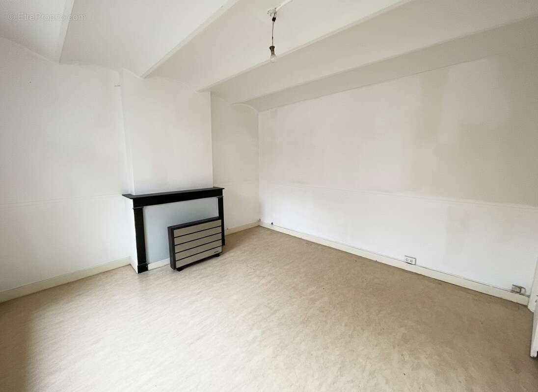 Appartement à RECQUIGNIES