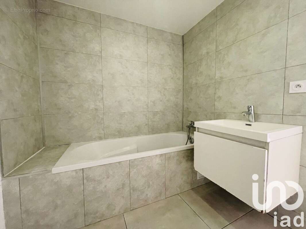 Photo 3 - Maison à MANTES-LA-VILLE