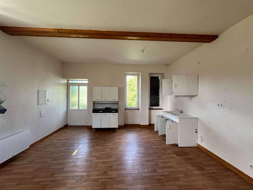 Maison à CALVIAC-EN-PERIGORD