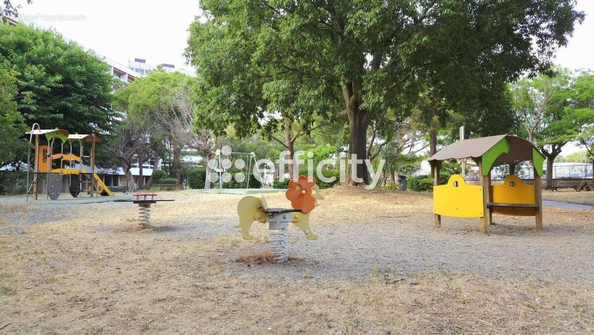 Appartement à MARSEILLE-9E